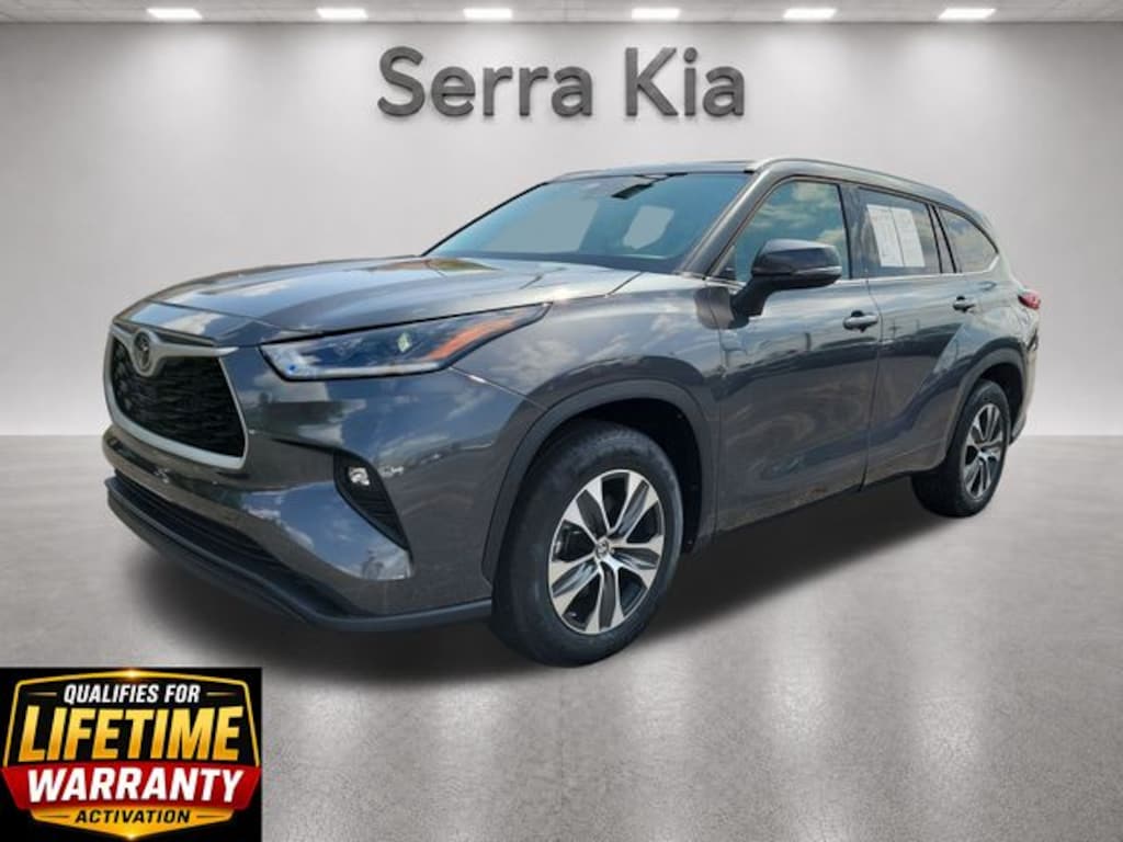 Used 2022 Toyota Highlander XLE SUV
