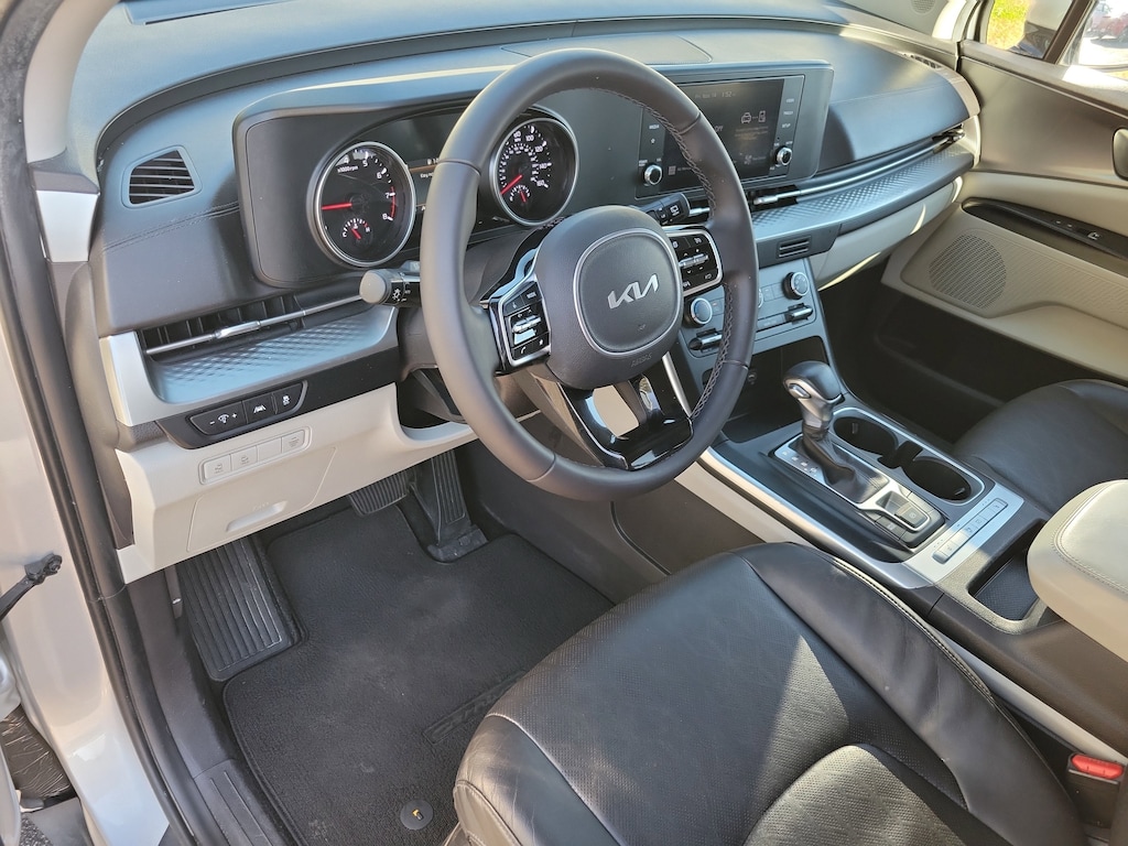 Used 2023 Kia Carnival LX Seat Package MPV