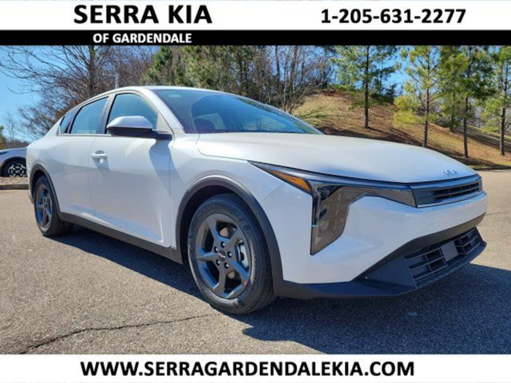 New 2026 Kia K4 LXS Sedan