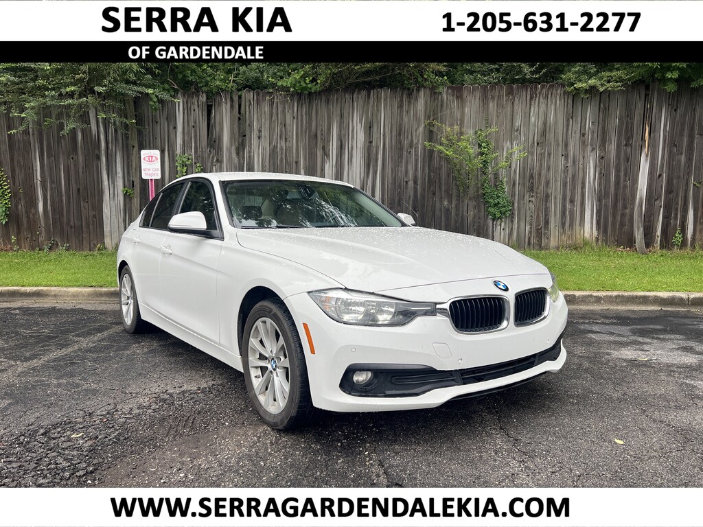 Used 2016 BMW 320i Sedan