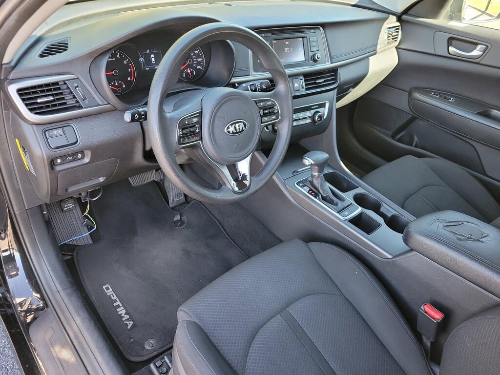 Used 2017 Kia Optima LX Sedan
