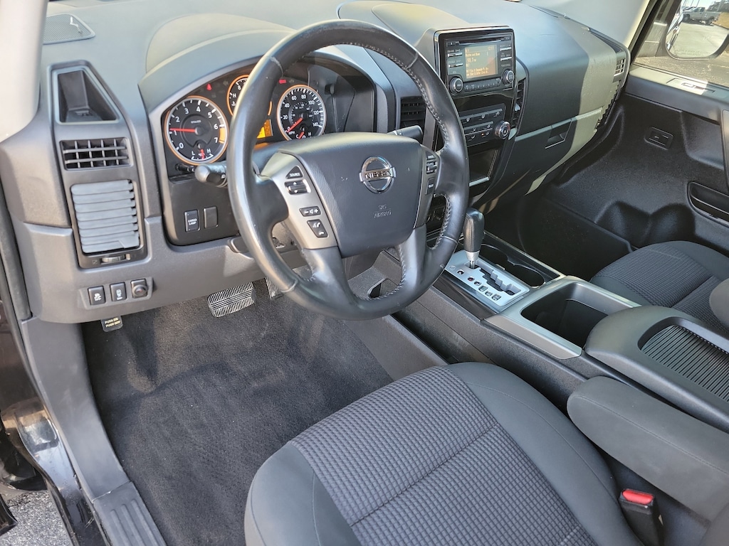 Used 2013 Nissan Titan SV Truck Crew Cab