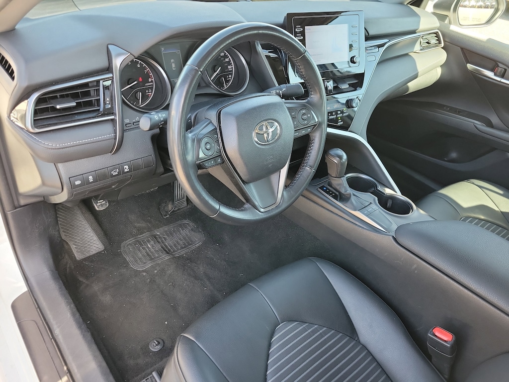 Used 2024 Toyota Camry SE Sedan
