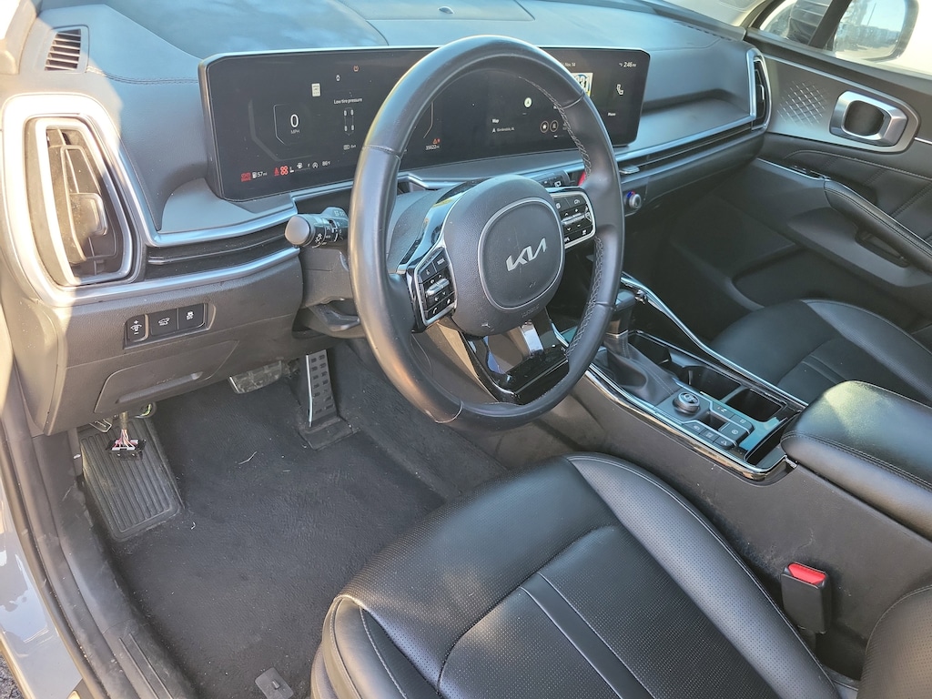 Used 2024 Kia Sorento SX SUV