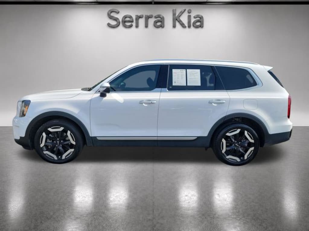 Used 2024 Kia Telluride S SUV