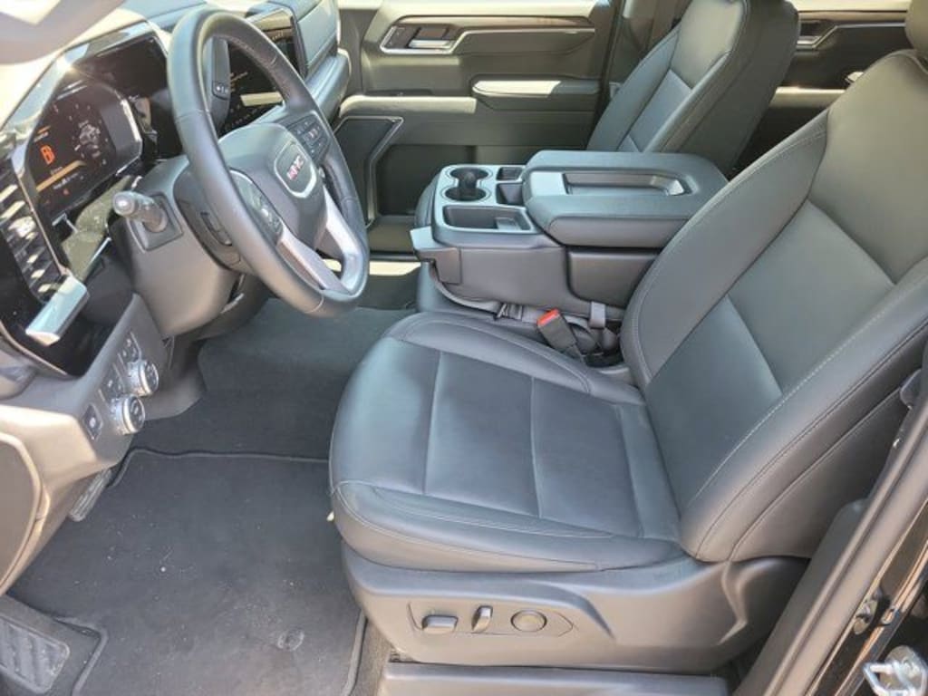 Used 2026 GMC Sierra 1500 SLT Truck Crew Cab