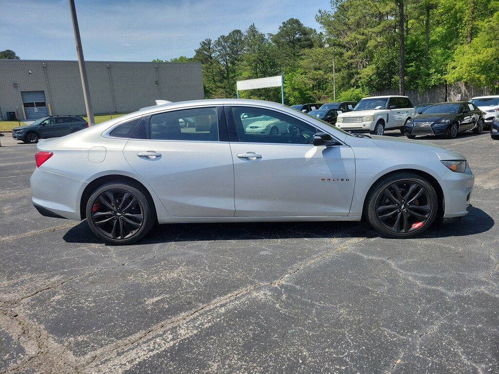 Used 2018 Chevrolet Malibu LT Sedan