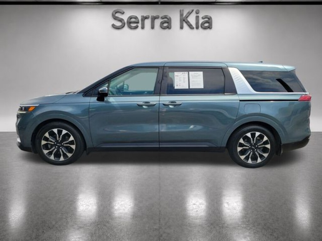 Used 2024 Kia Carnival EX MPV