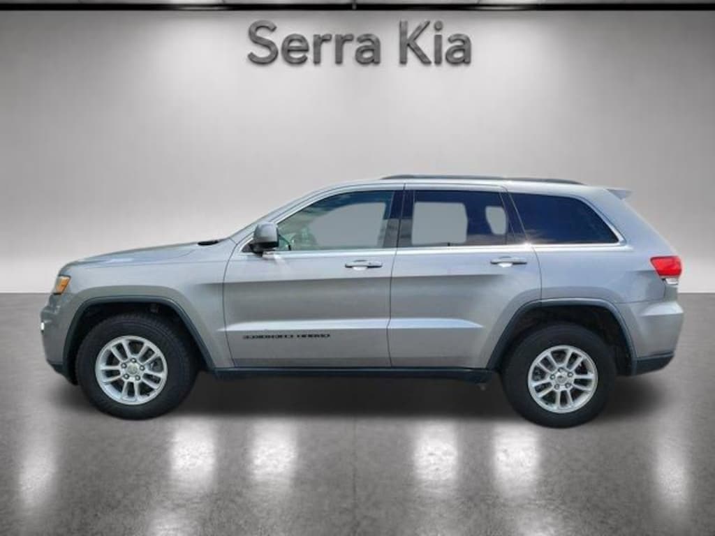 Used 2018 Jeep Grand Cherokee Laredo RWD SUV