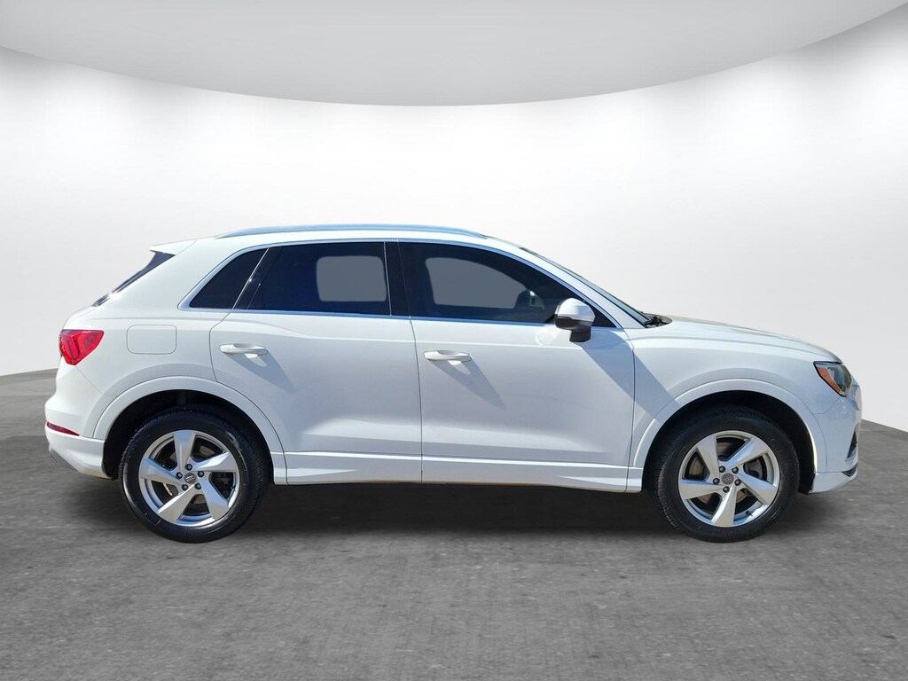 Used 2019 Audi Q3 2.0T Premium SUV