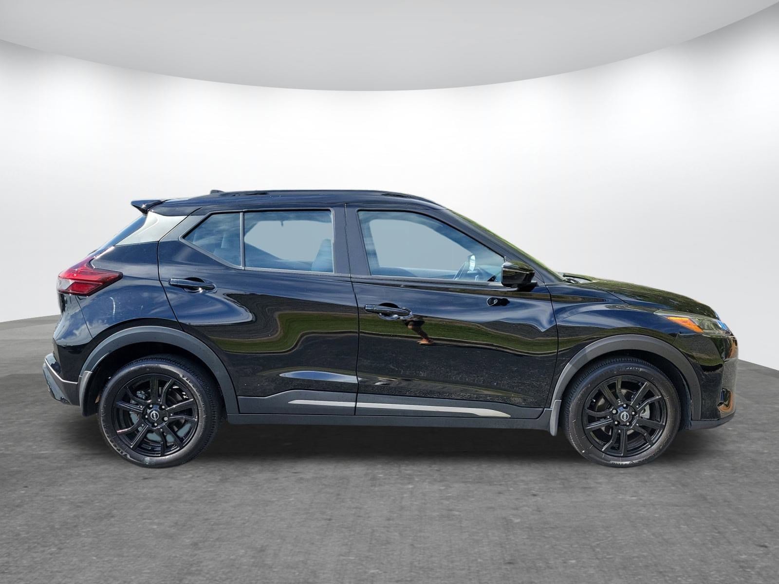 Used 2023 Nissan Kicks SR with VIN 3N1CP5DV9PL470037 for sale in Gardendale, AL