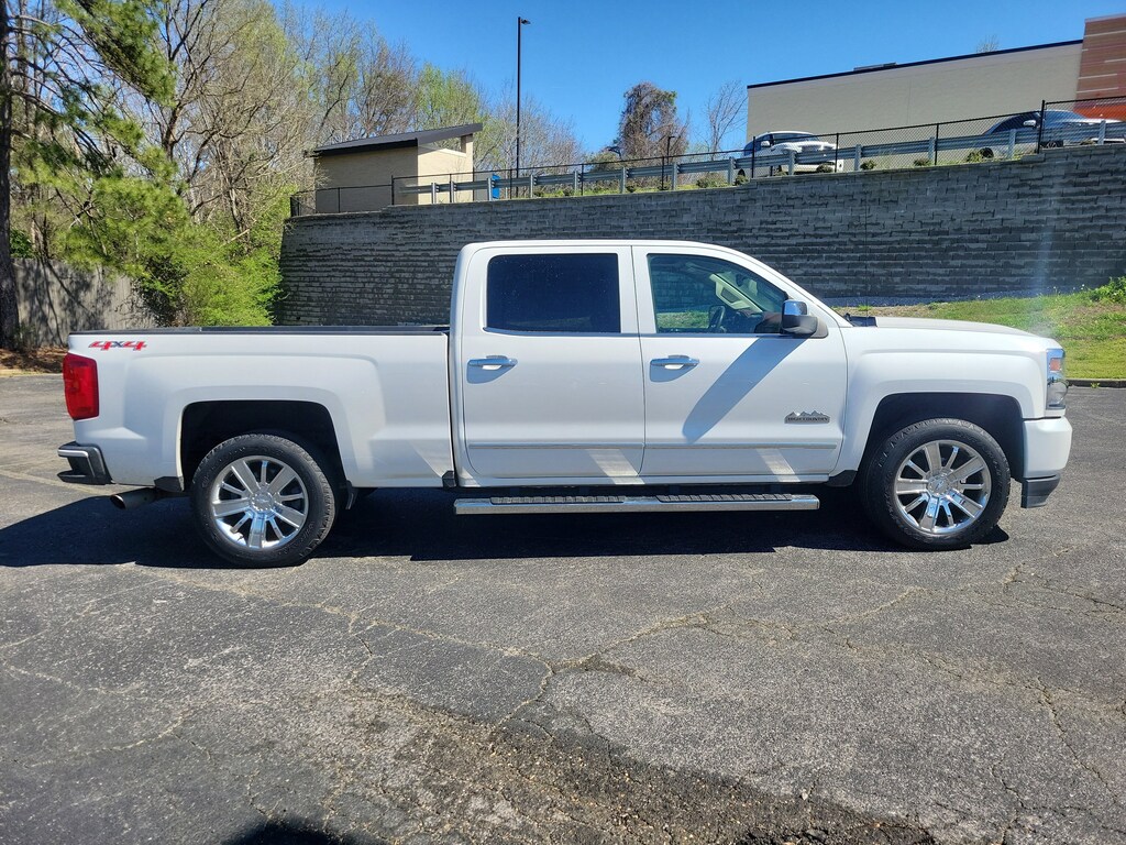 Used 2017 Chevrolet Silverado 1500 High Country Truck Crew Cab