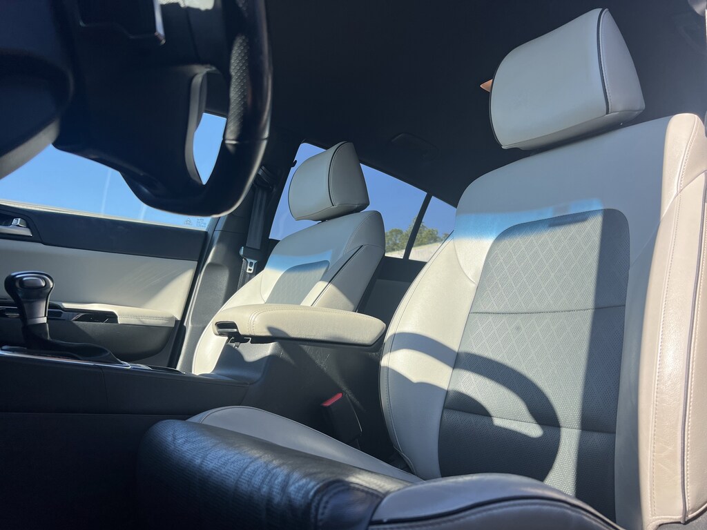 Used 2019 Kia Sportage EX SUV