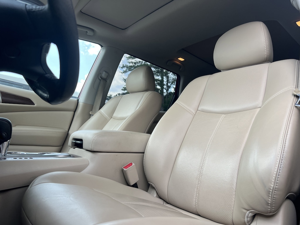 Used 2019 Nissan Pathfinder Platinum SUV