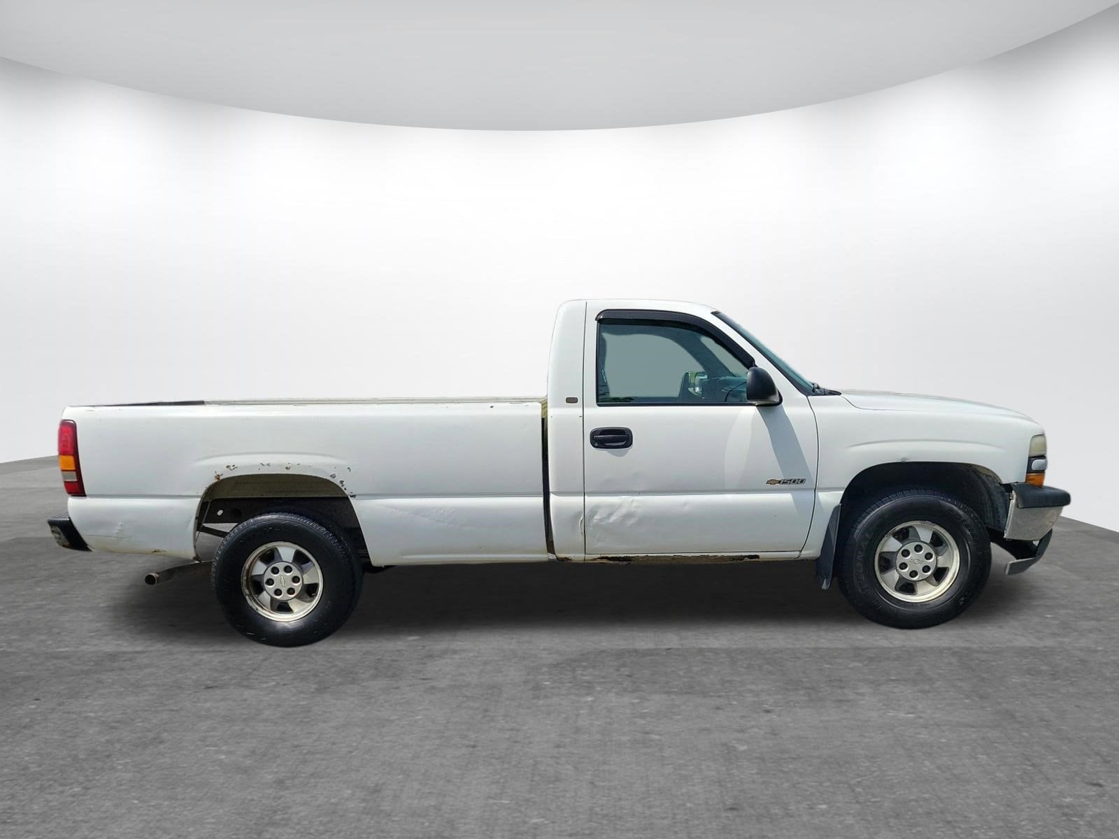 Used 2001 Chevrolet Silverado base with VIN 1GCEK14T01Z261460 for sale in Gardendale, AL