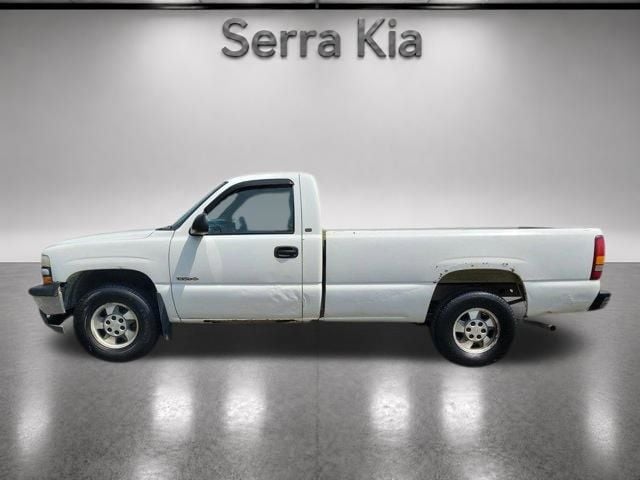 Used 2001 Chevrolet Silverado base with VIN 1GCEK14T01Z261460 for sale in Gardendale, AL