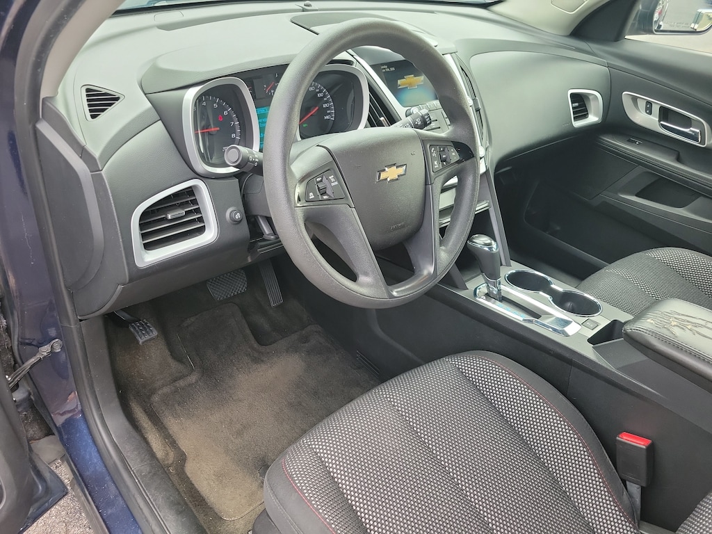Used 2017 Chevrolet Equinox LS SUV