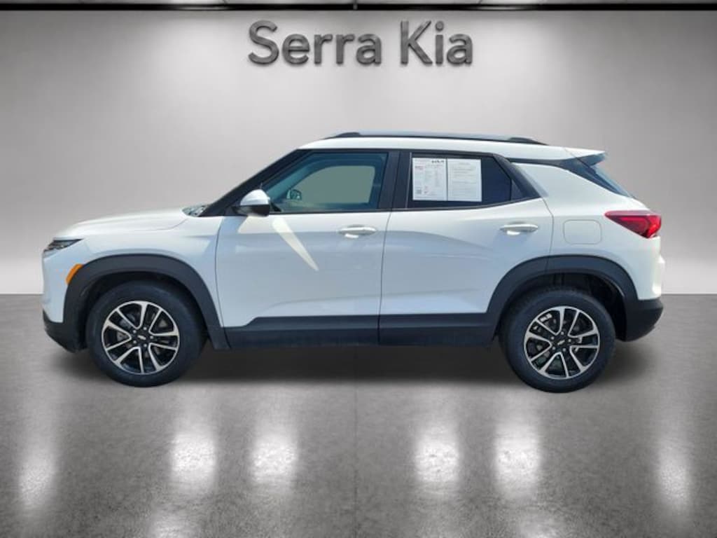Used 2025 Chevrolet Trailblazer LT SUV