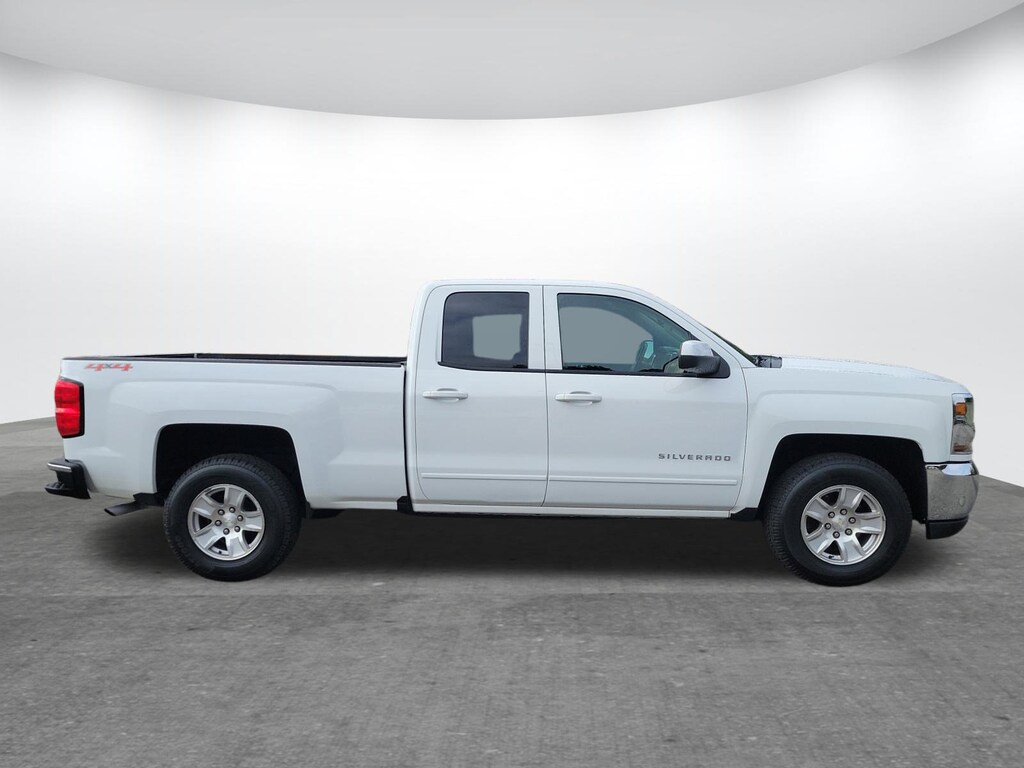 Used 2018 Chevrolet Silverado 1500 LT w/1LT Truck Double Cab