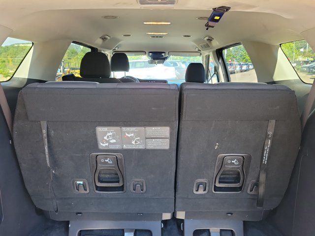 2023 Kia Carnival LX - Photo 26