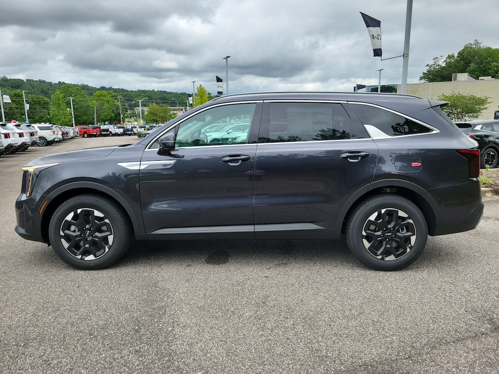 New 2026 Kia Sorento S S FWD