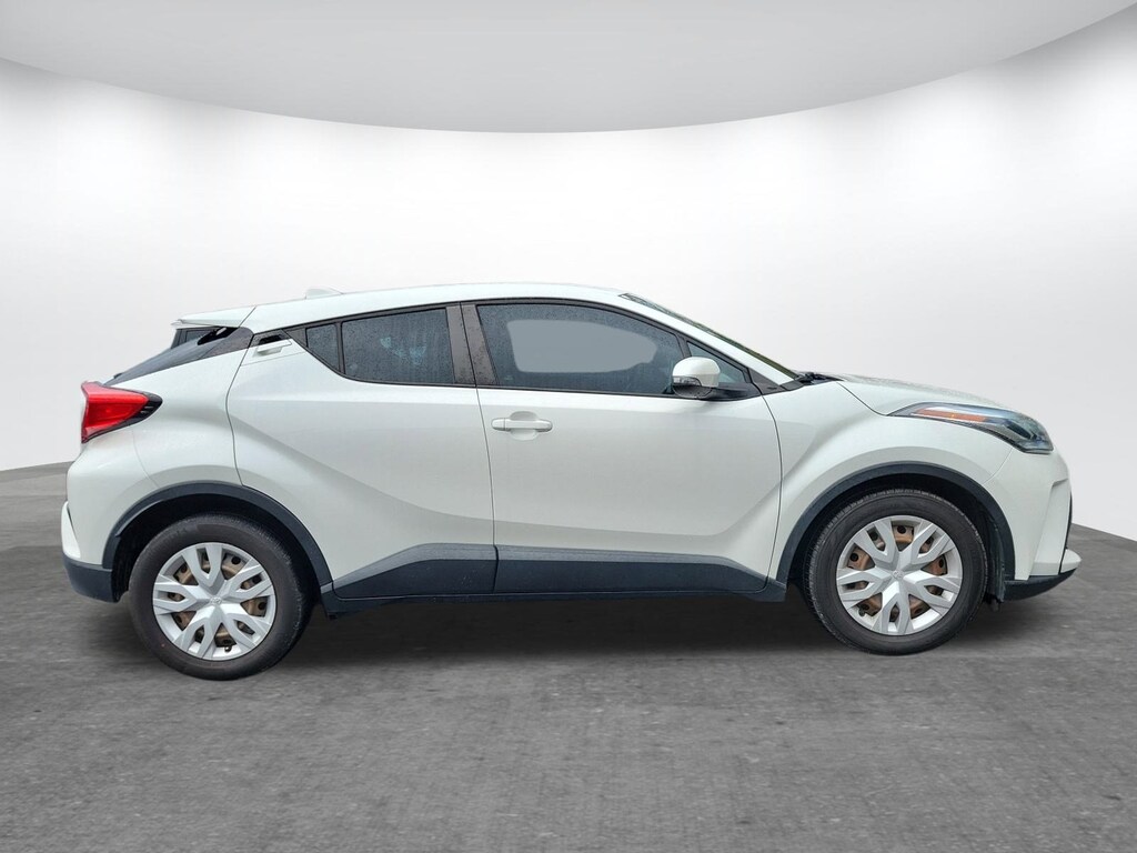 Used 2021 Toyota C-HR LE SUV