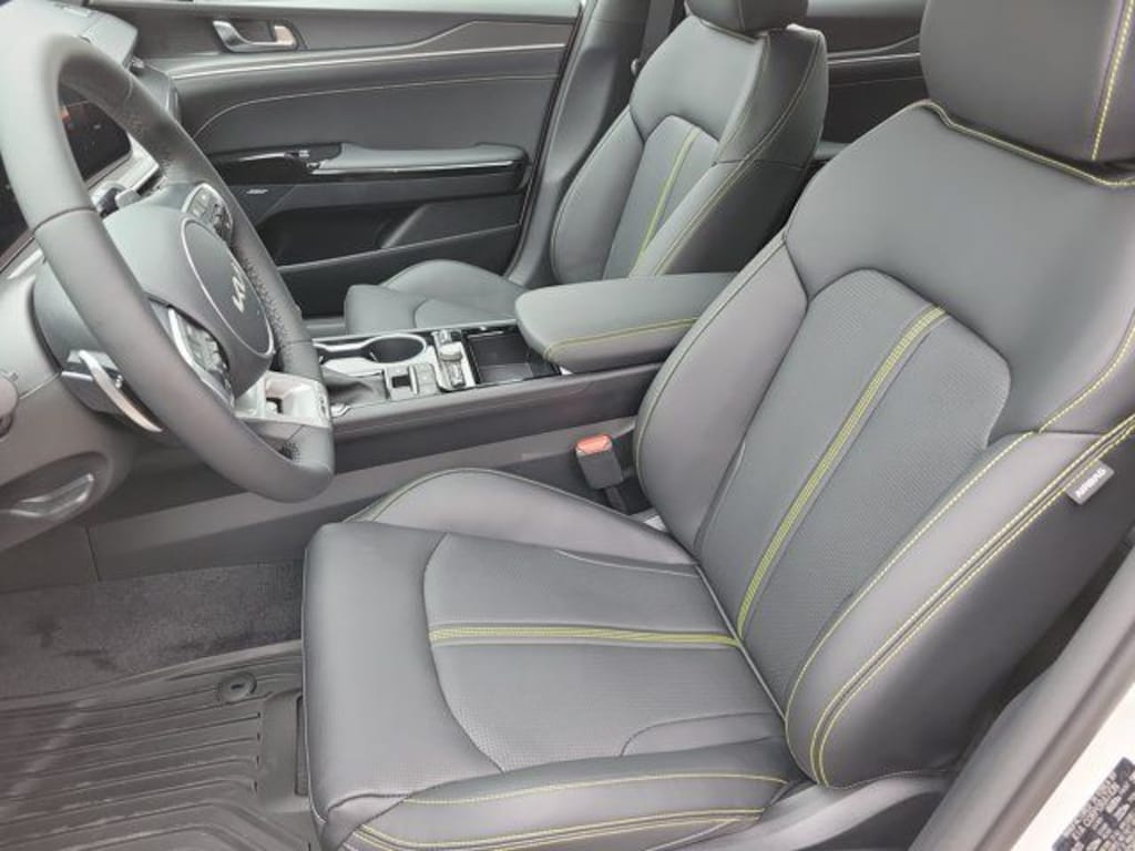 New 2026 Kia K5 GT Sedan