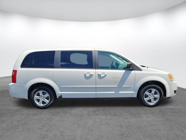 Used 2010 Dodge Grand Caravan SE with VIN 2D4RN4DE9AR340103 for sale in Gardendale, AL
