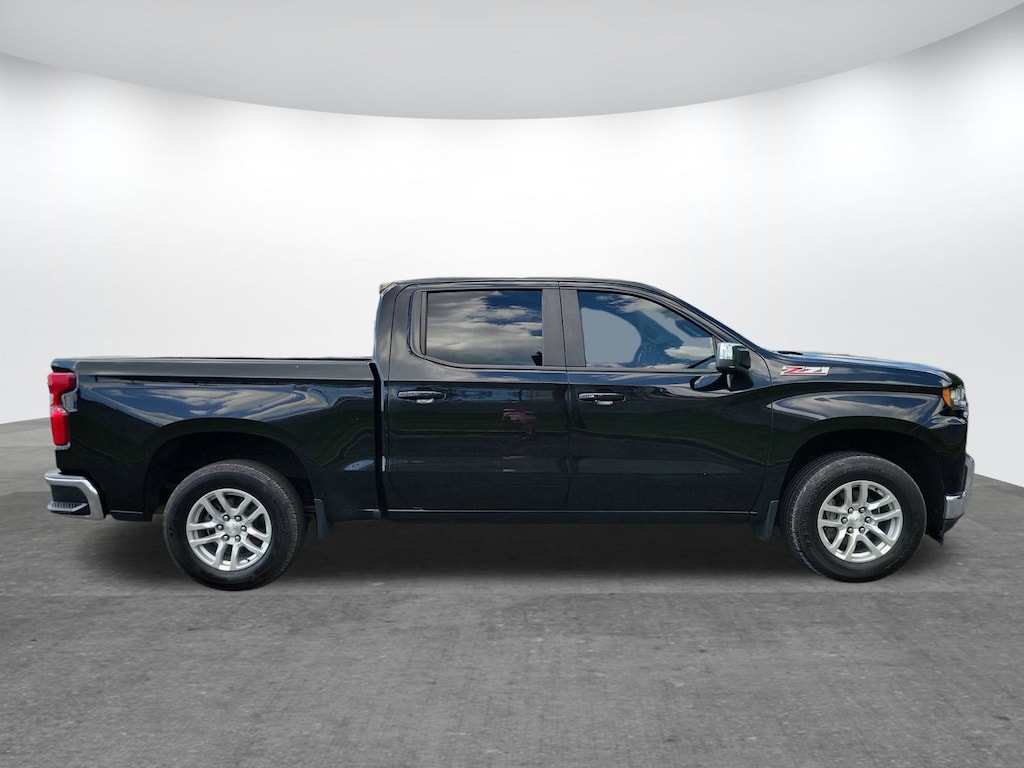Used 2020 Chevrolet Silverado 1500 LT Truck Crew Cab