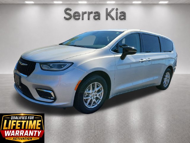  Chrysler Pacifica