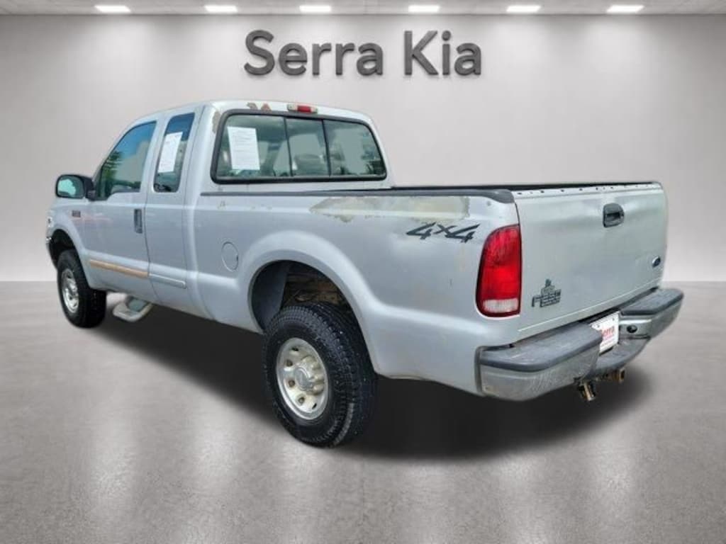 Used 2003 Ford F-250 Truck Super Cab