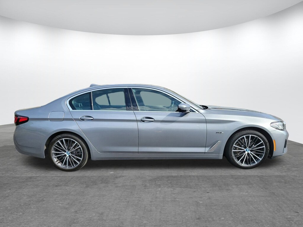 Used 2023 BMW 530e Sedan
