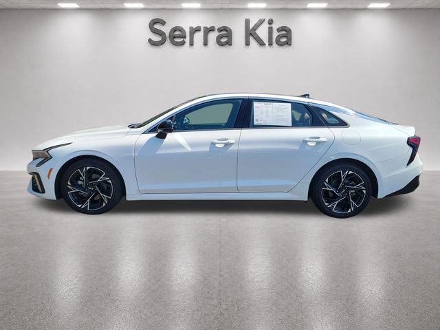 KNAG64J77S5304557