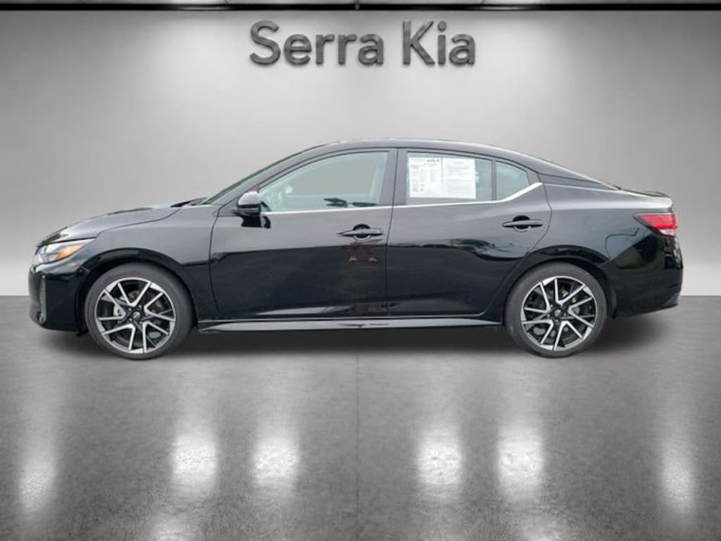 Used 2025 Nissan Sentra SR Sedan
