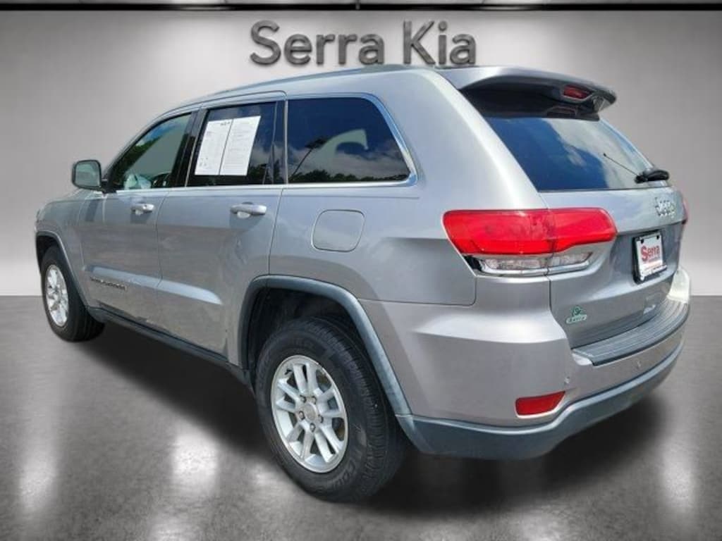 Used 2018 Jeep Grand Cherokee Laredo RWD SUV