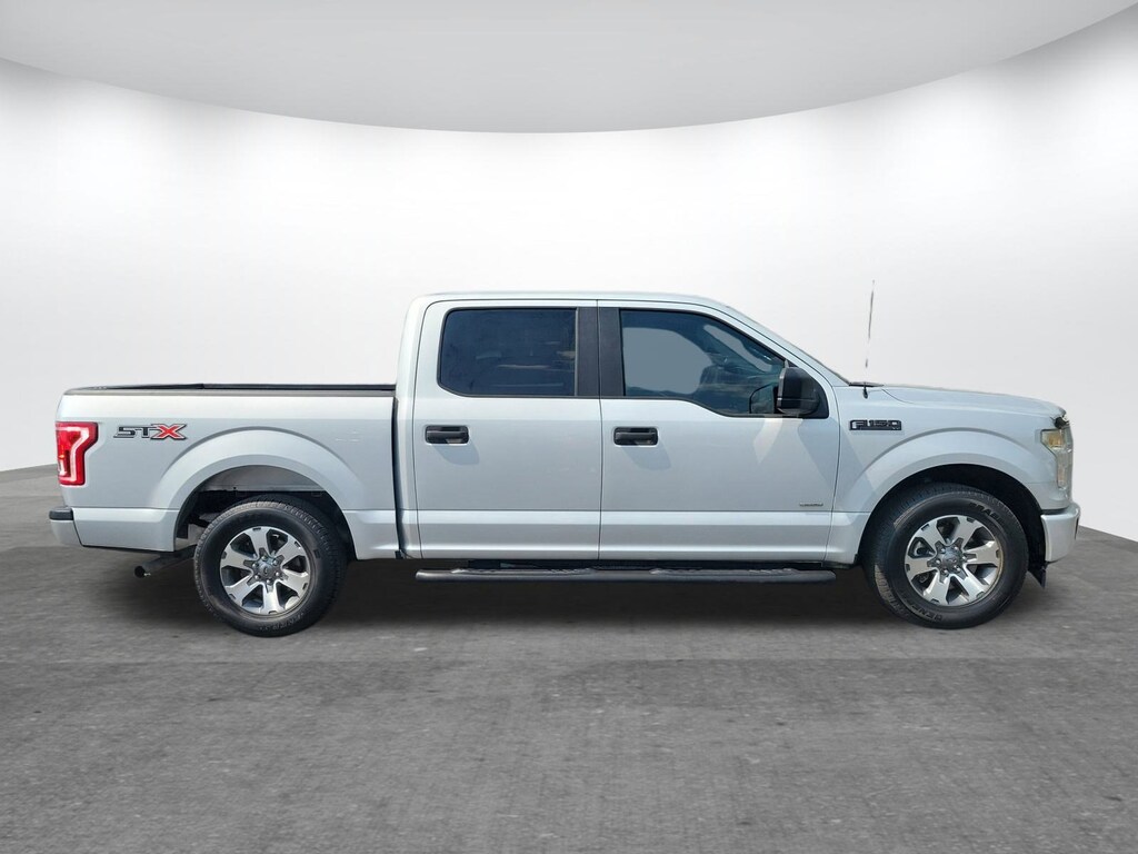 Used 2017 Ford F-150  Truck SuperCrew Cab