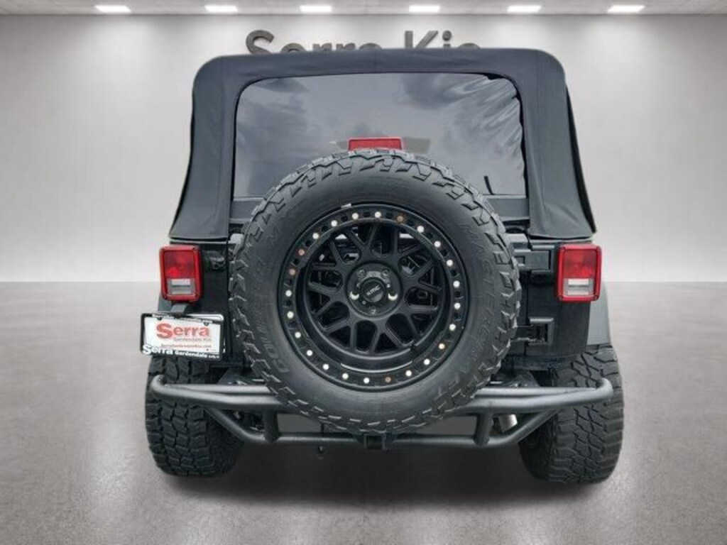 Used 2016 Jeep Wrangler JK Unlimited Sahara 4x4 SUV