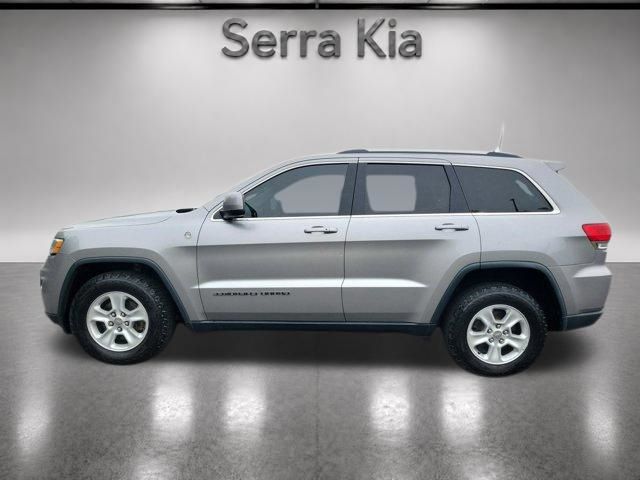 Used 2017 Jeep Grand Cherokee Laredo E with VIN 1C4RJFAG1HC612091 for sale in Gardendale, AL