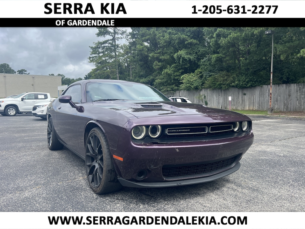 Used 2020 Dodge Challenger SXT Coupe