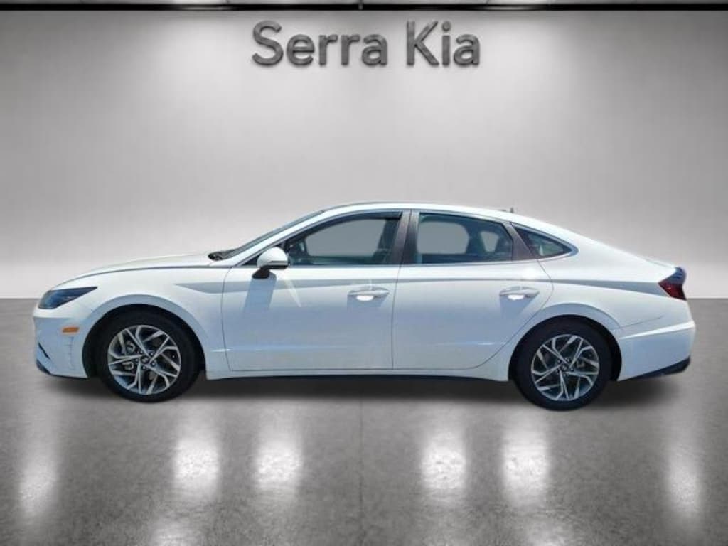 Used 2023 Hyundai Sonata SEL Sedan