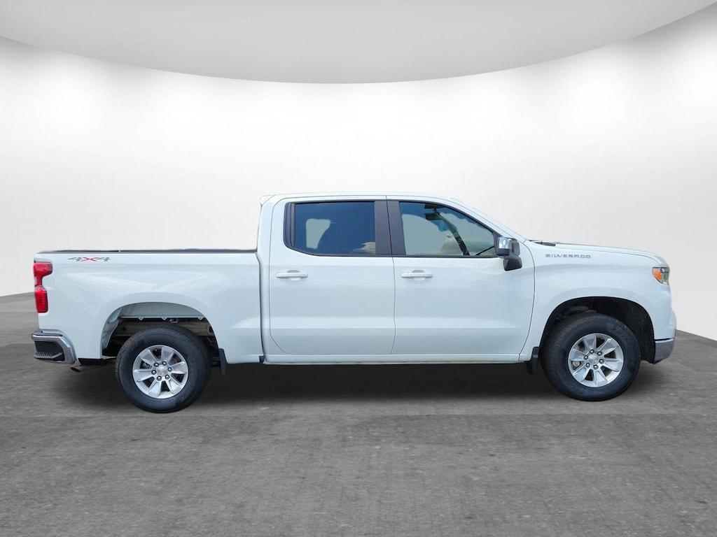Used 2025 Chevrolet Silverado 1500 LT w/1LT Truck Crew Cab
