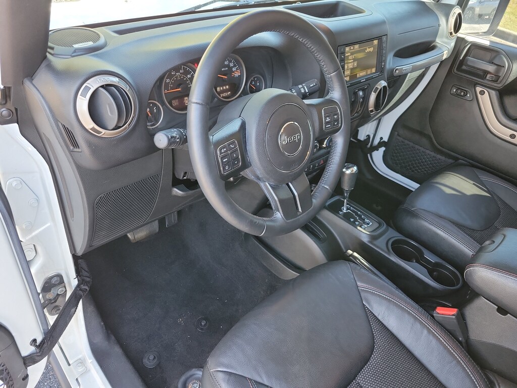 Used 2017 Jeep Wrangler JK Unlimited Sahara 4x4 SUV