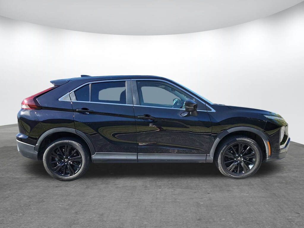 Used 2023 Mitsubishi Eclipse Cross LE SUV