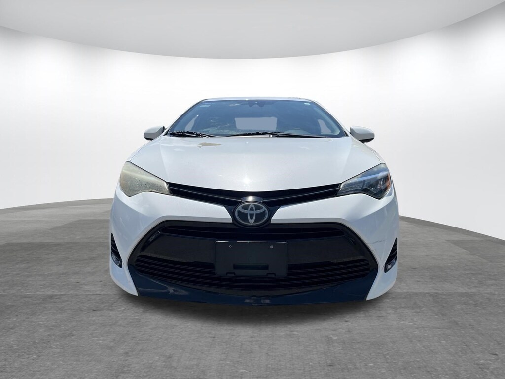 Used 2018 Toyota Corolla LE Sedan