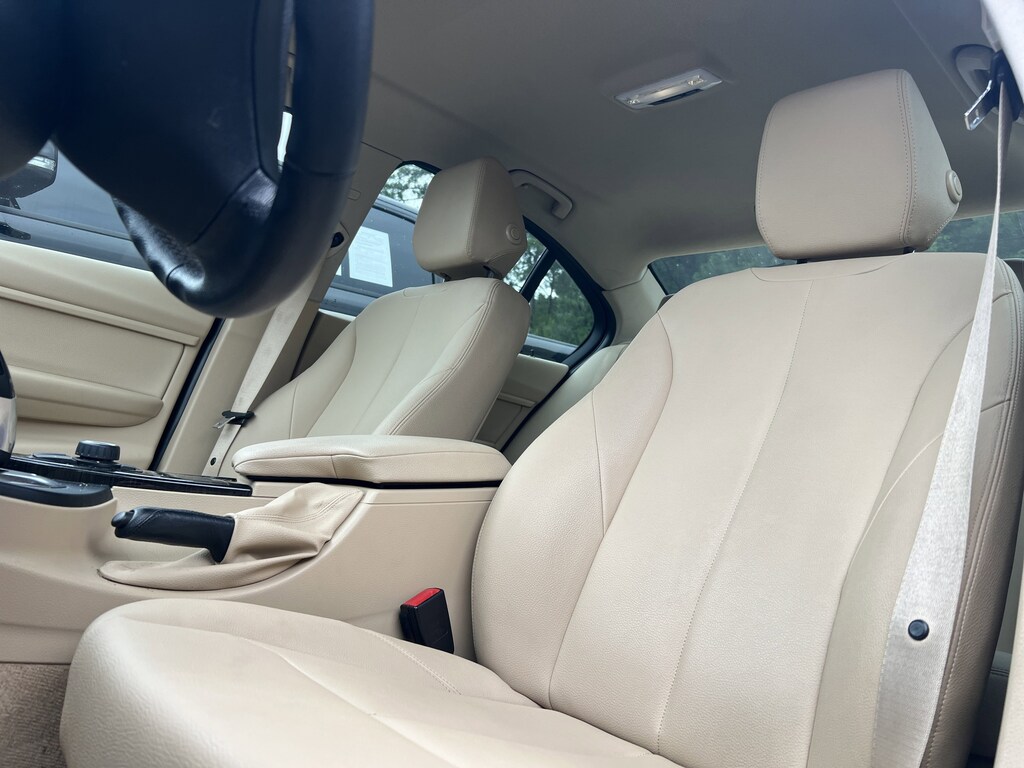 Used 2016 BMW 320i Sedan