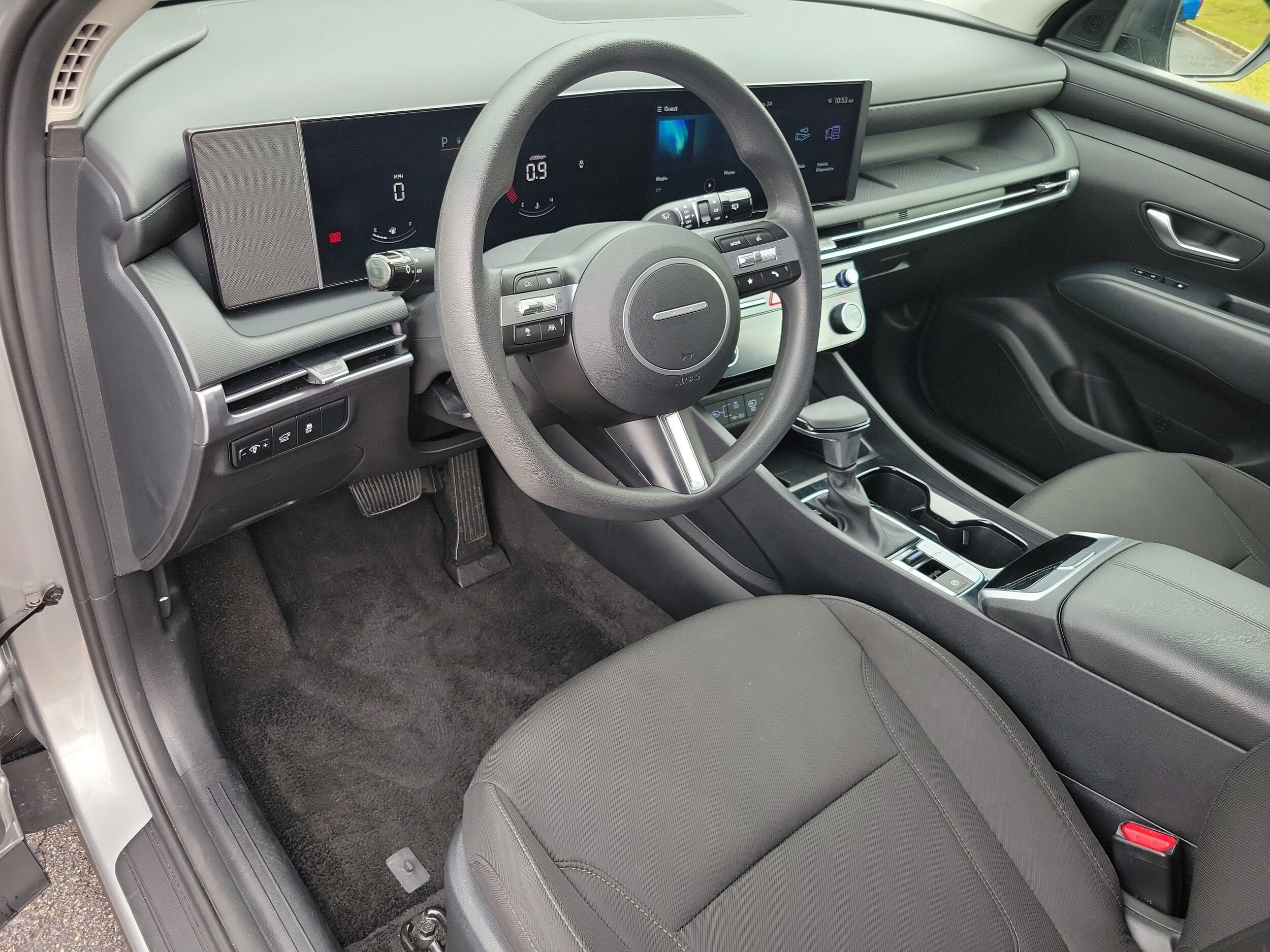 2025 Hyundai Tucson SEL photo 3