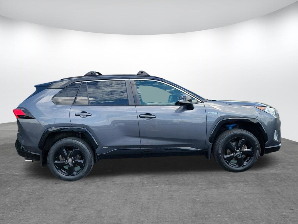 Used 2021 Toyota RAV4 Hybrid XSE SUV