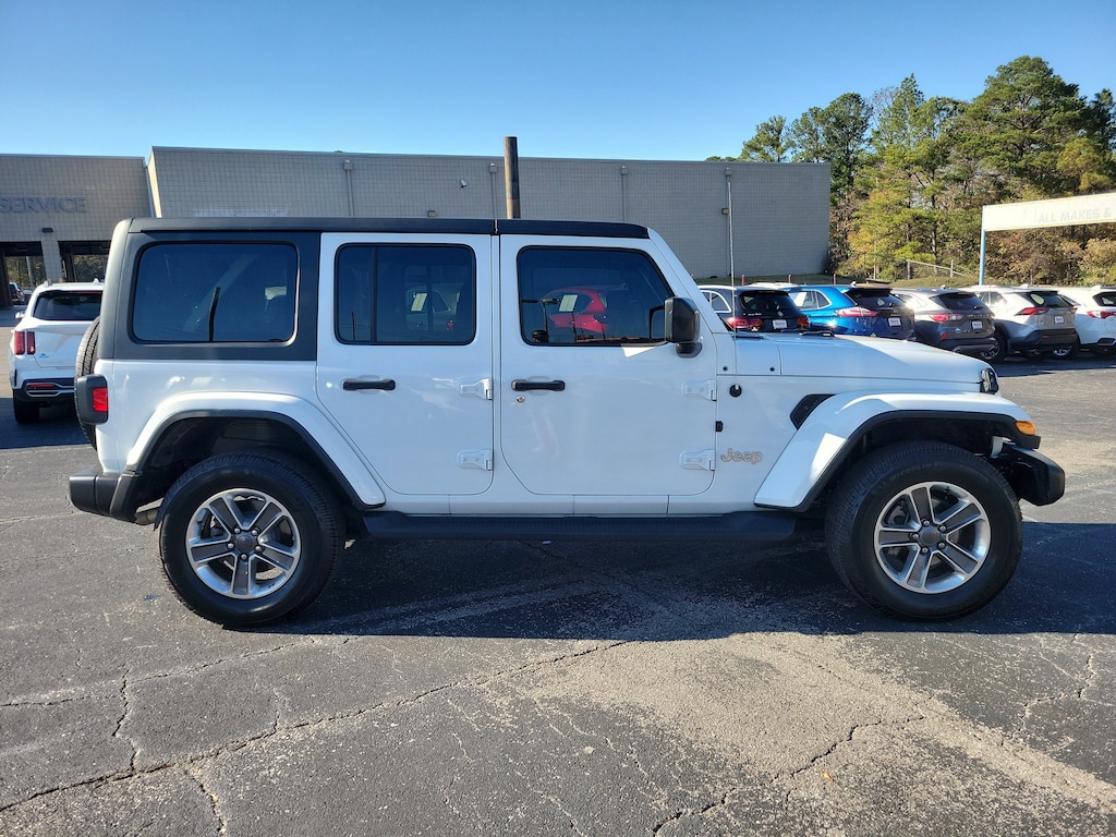 Used 2020 Jeep Wrangler Unlimited Sahara SUV