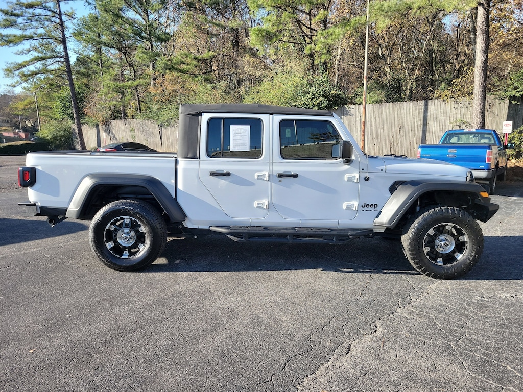 Used 2021 Jeep Gladiator Sport Truck Crew Cab