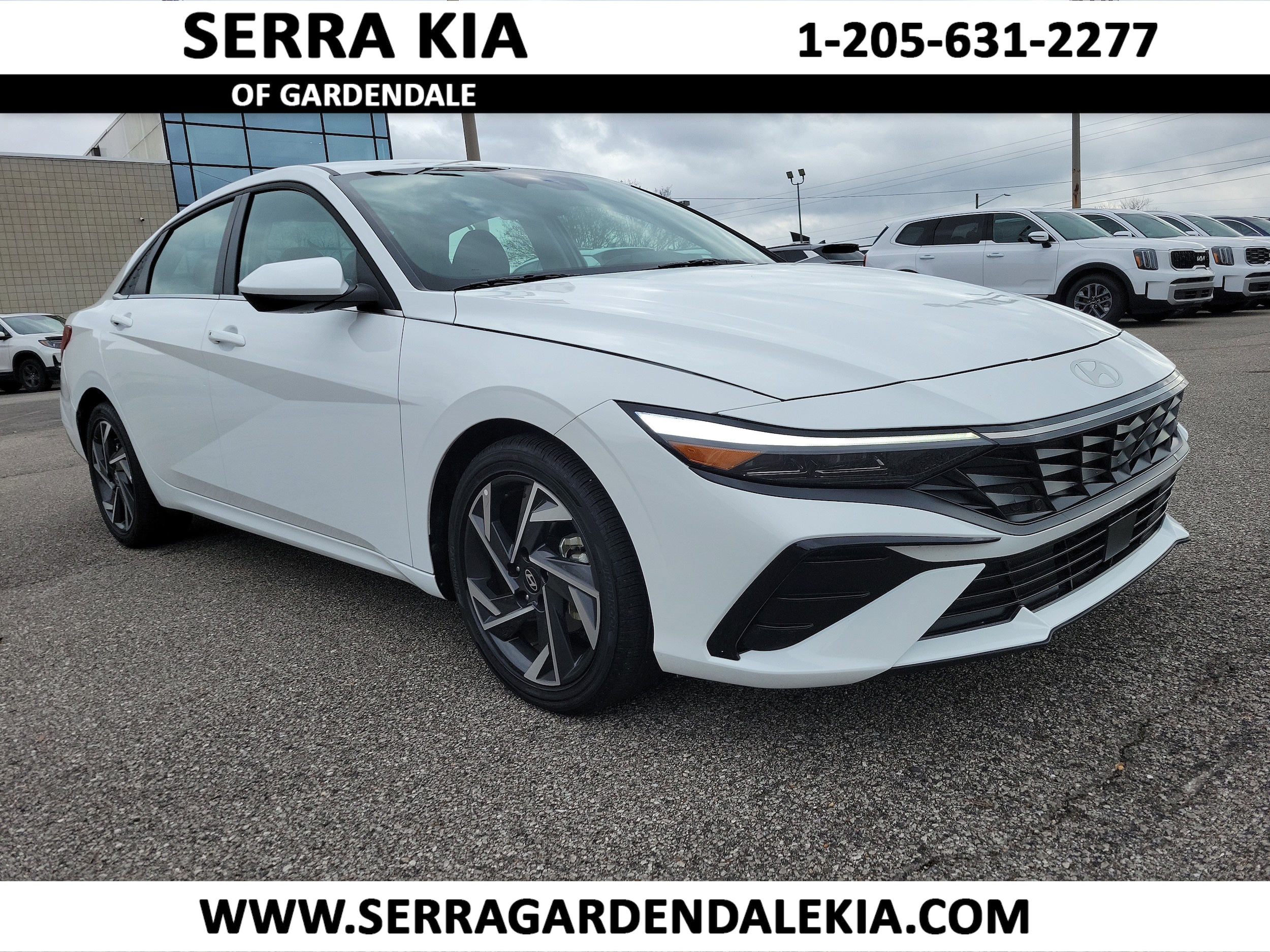 2025 Hyundai Elantra SEL's photo